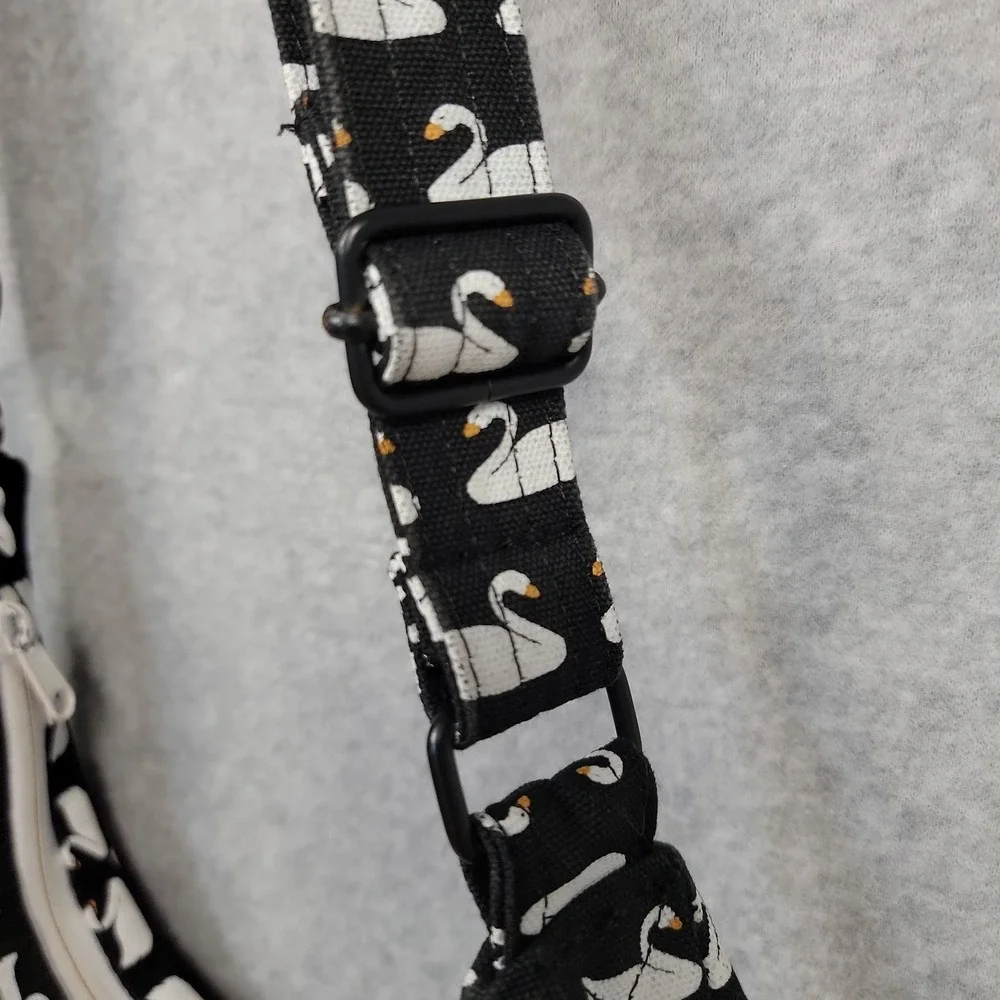KAVU Satchel Crossbody Bag Shoulder Purse Black & White Swan Pattern Canvas